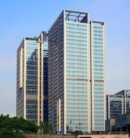 新時(shí)代廣場日常保潔